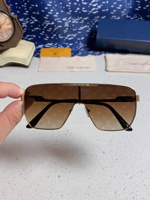 ルイヴィトンサングラス内部構造